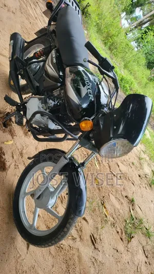 Bajaj Boxer 125 2025 Black
