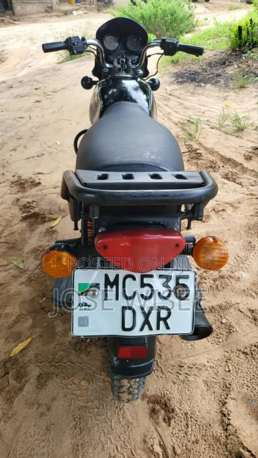 Bajaj Boxer 125 2025 Black