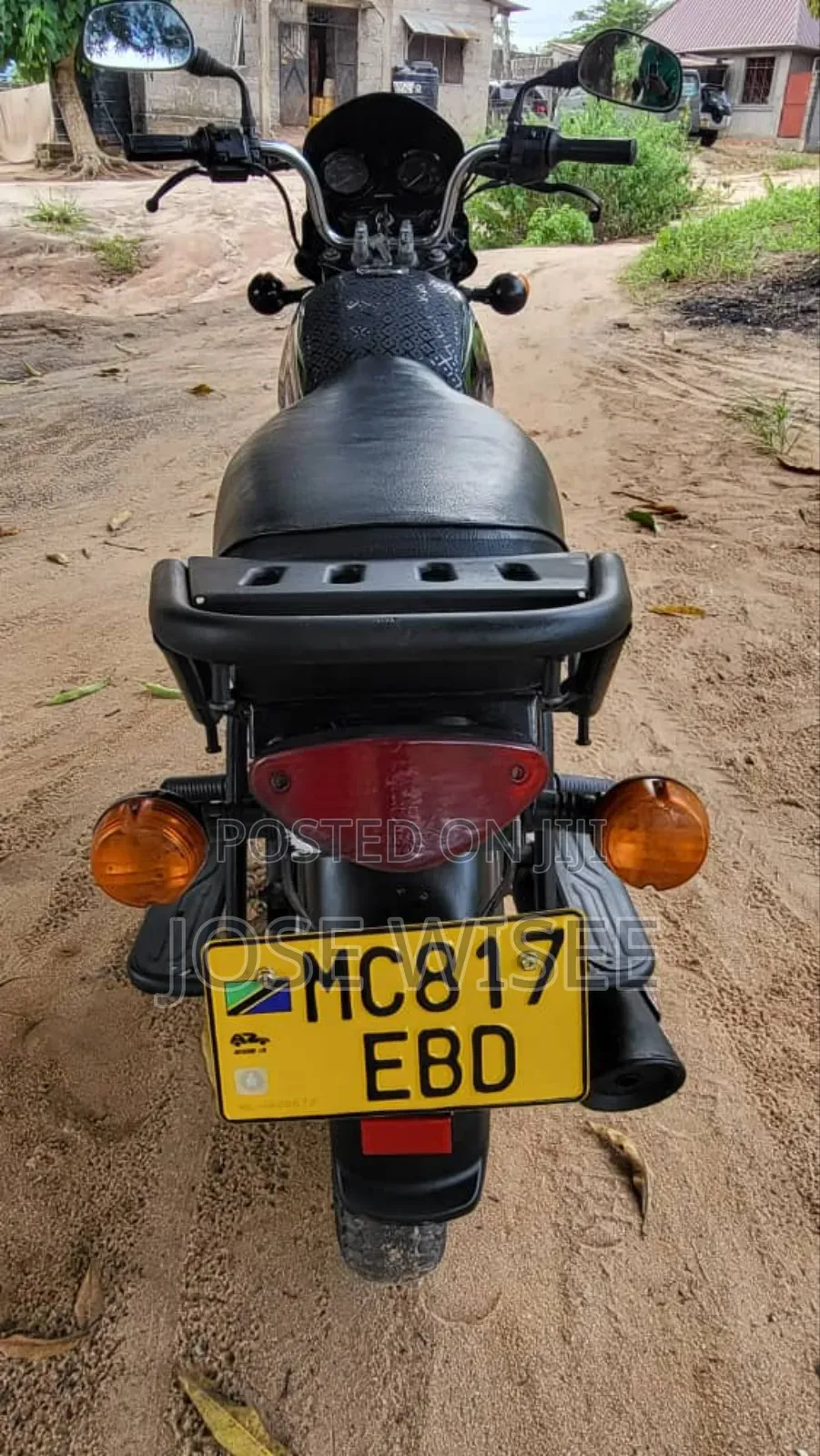 Bajaj Boxer 125 2025 Black