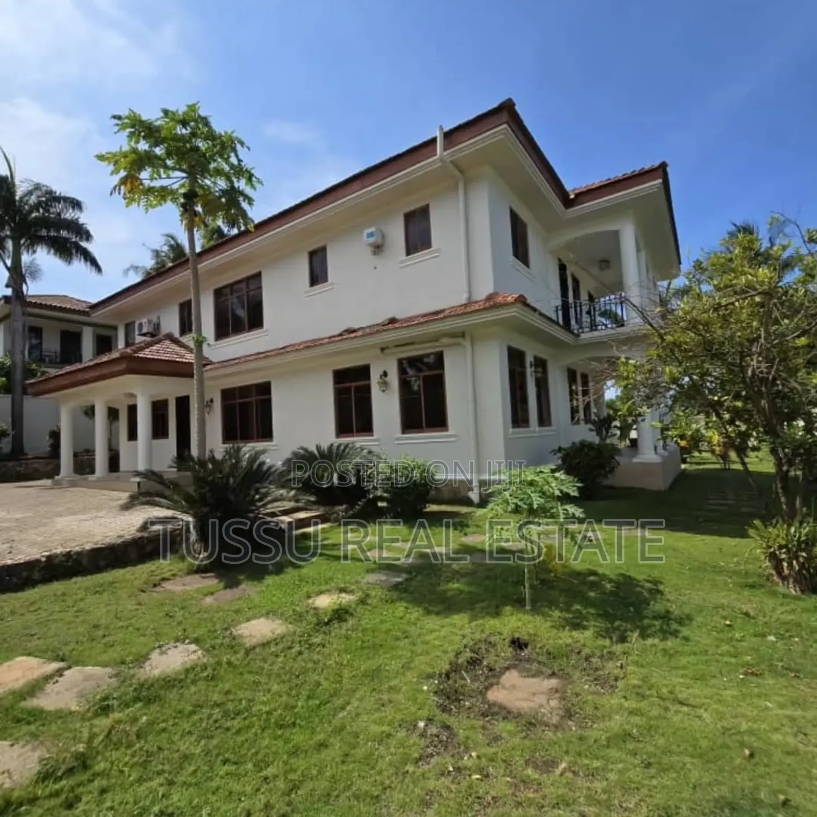 5bdrm House in Mboma Rd,Salasala, Kinondoni for sale