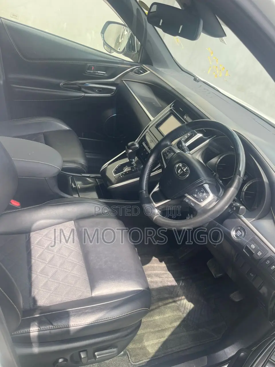 Toyota Harrier 2018 Pearl