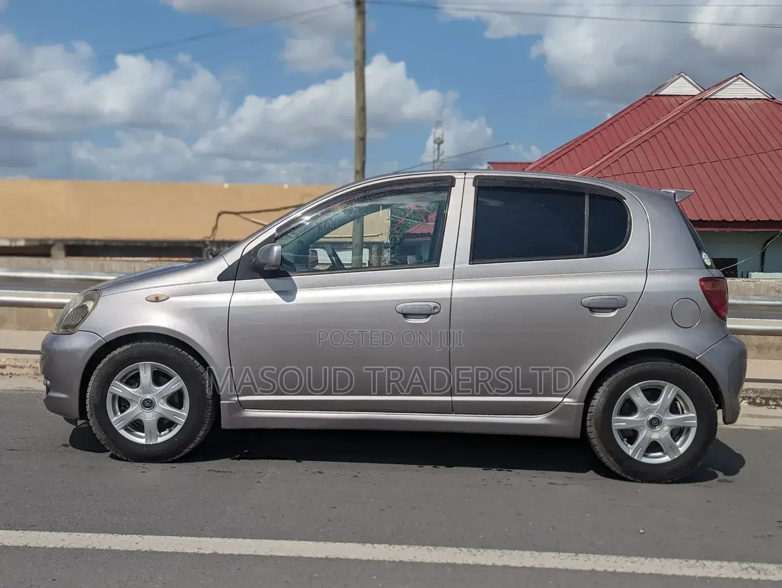 Toyota Vitz 1.3 AWD 5dr 2001 Gray