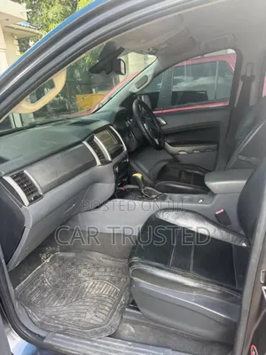 Volkswagen Amarok 2016 Gray