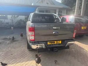Volkswagen Amarok 2016 Gray