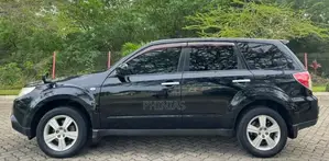 Subaru Forester 2011 Black