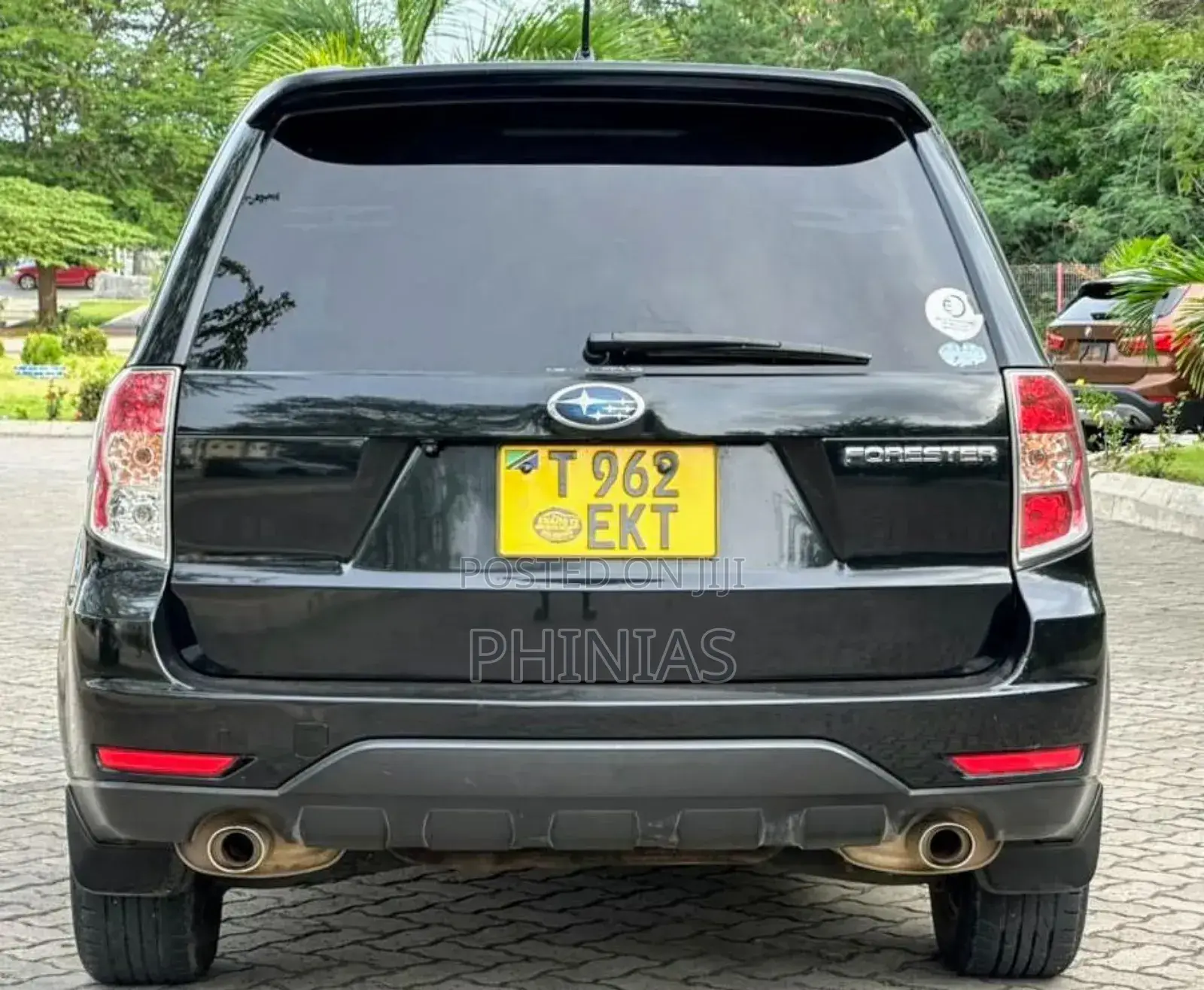 Subaru Forester 2011 Black