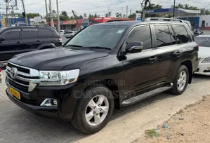 Toyota Land Cruiser 4.6 V8 GX 2010 Black