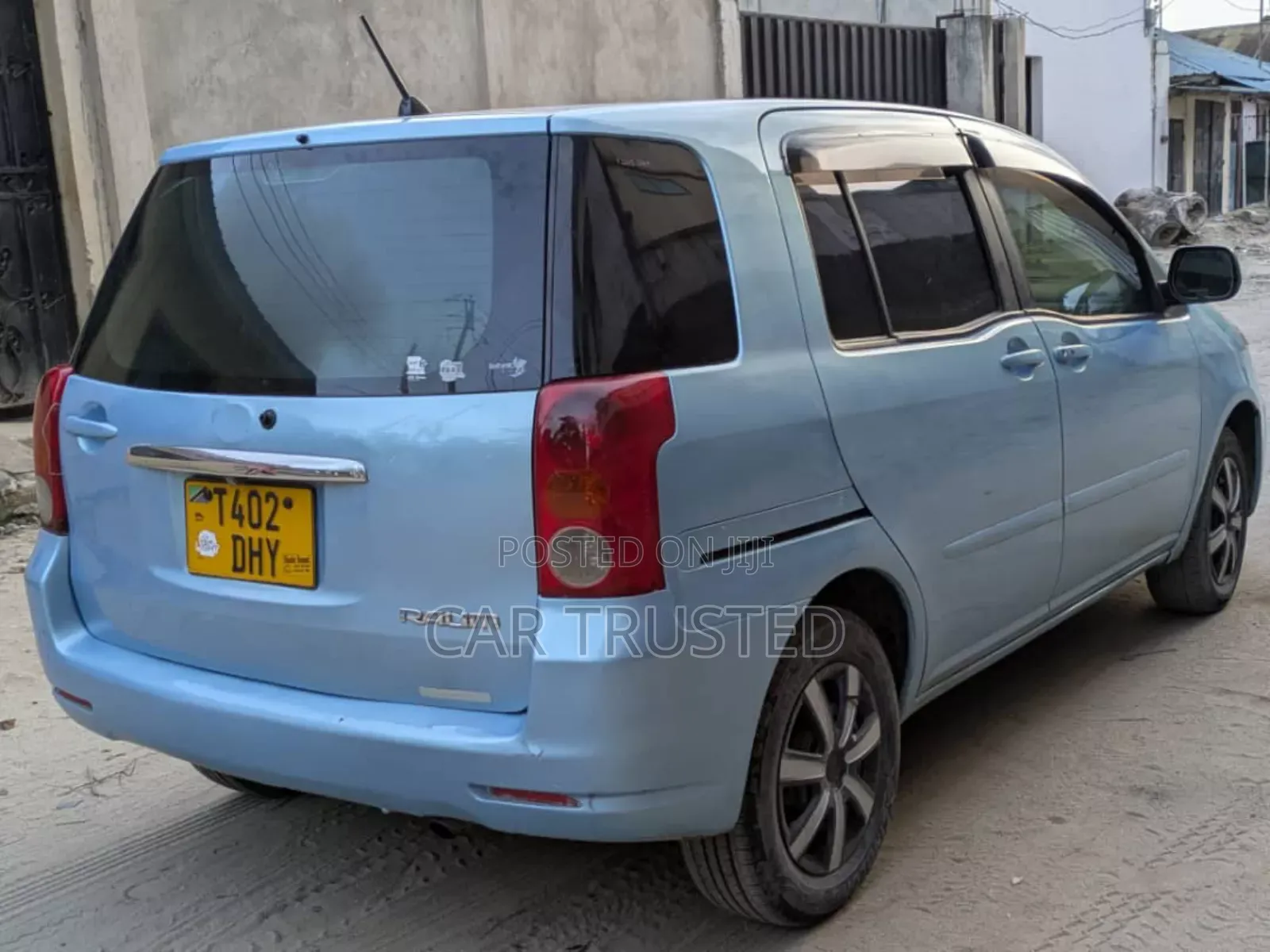 Toyota Raum 1.5 AWD 2005 Beige