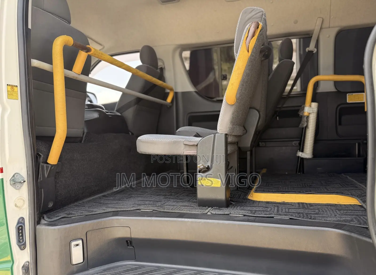 Toyota Grand HiAce 2008 Green
