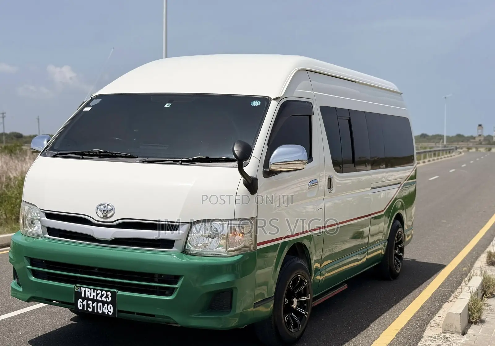 Toyota Grand HiAce 2008 Green