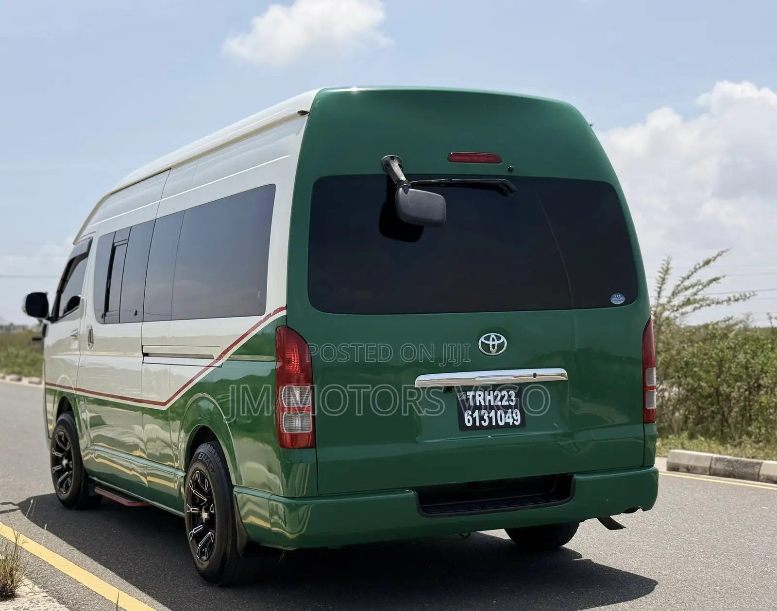 Toyota Grand HiAce 2008 Green