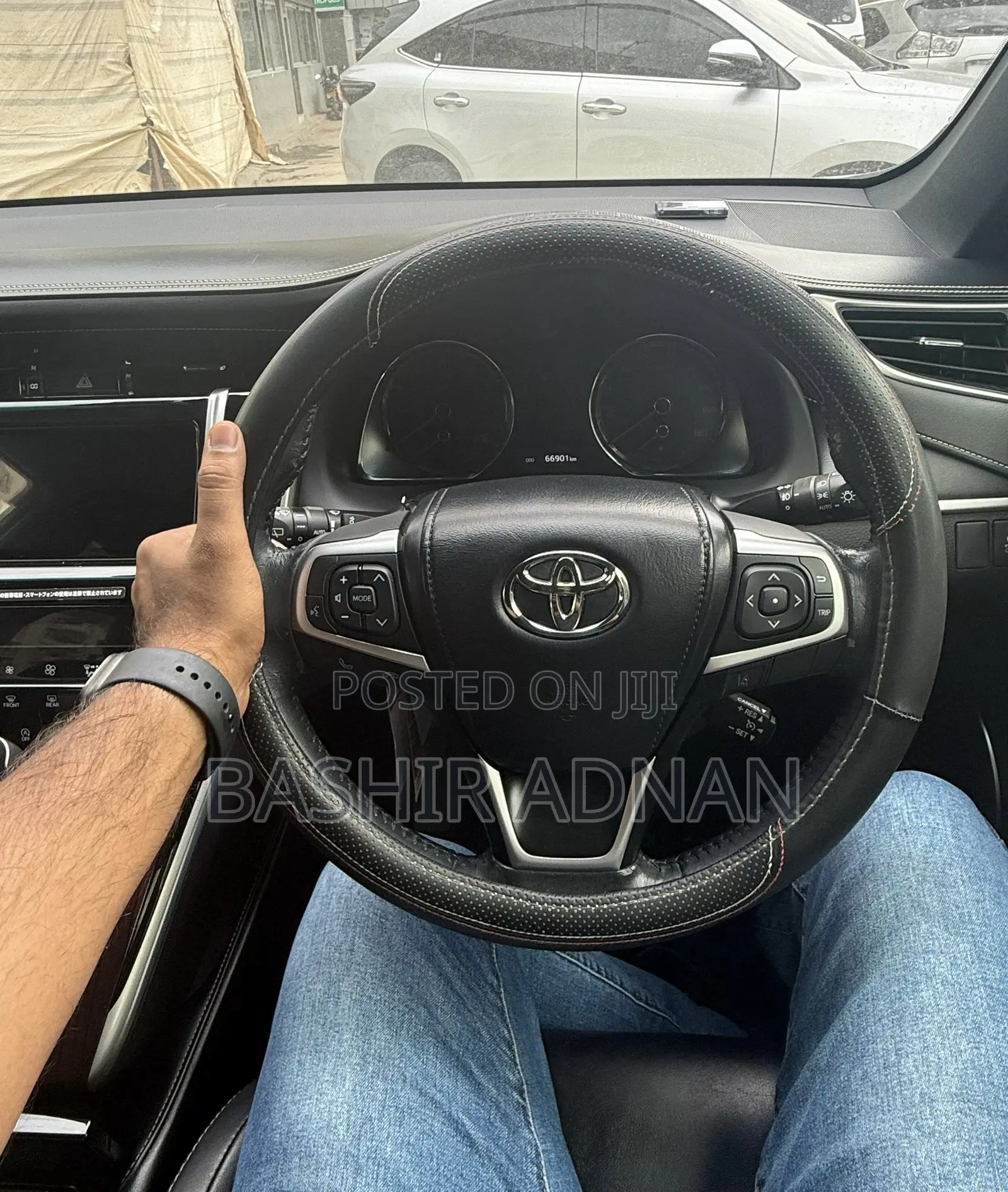 Toyota Harrier 2.0 2016 White