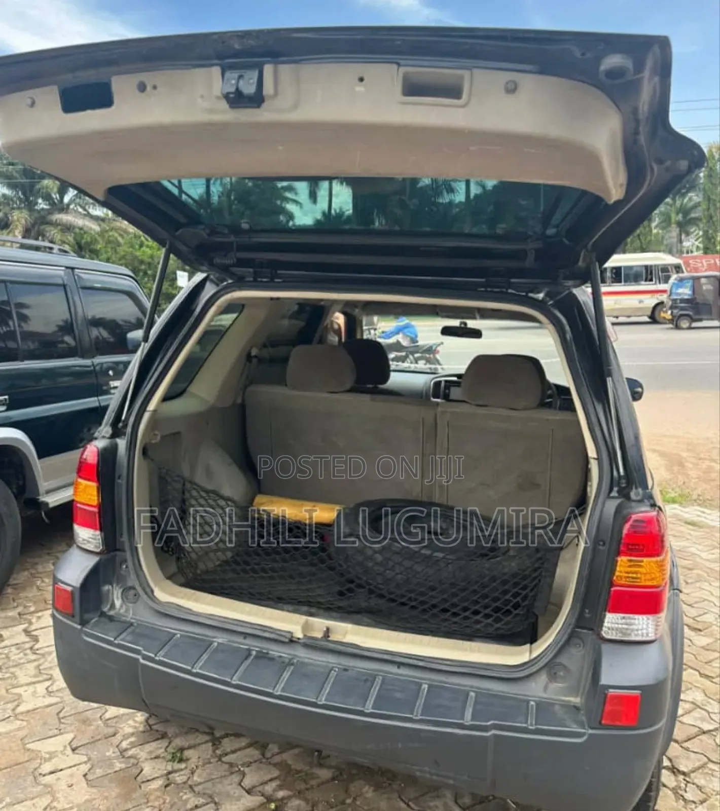 Ford Escape 2004 Black
