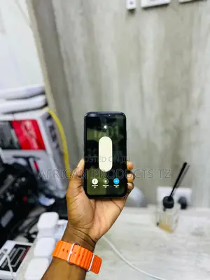 Apple iPhone 11 64 GB Black