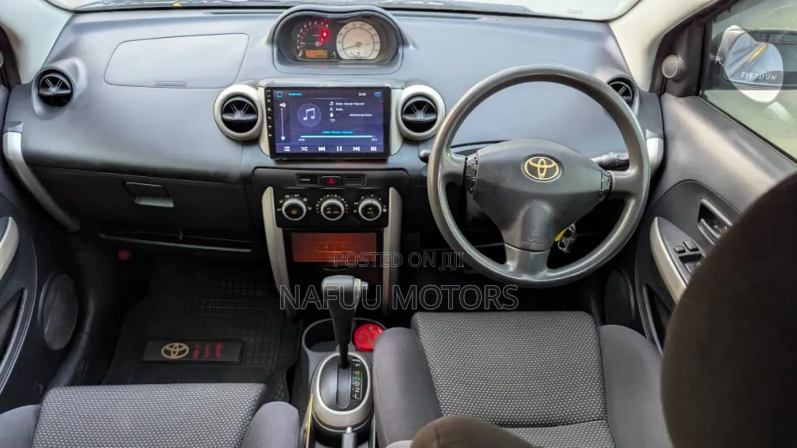 Toyota IST 2004 Black