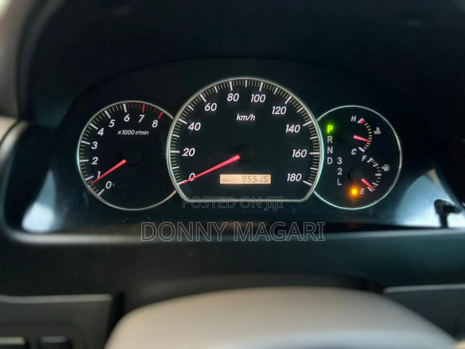 Toyota Alphard 2.4 Petrol AWD 2004 Maroon
