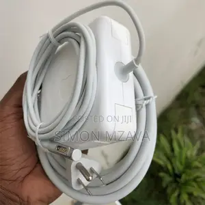 Original Used Macbook Chargers. Compatible With Macbook Pro(2008-2012)