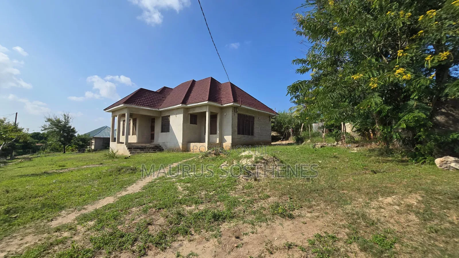 4bdrm House in Madale Mivumoni, Kunduchi for sale