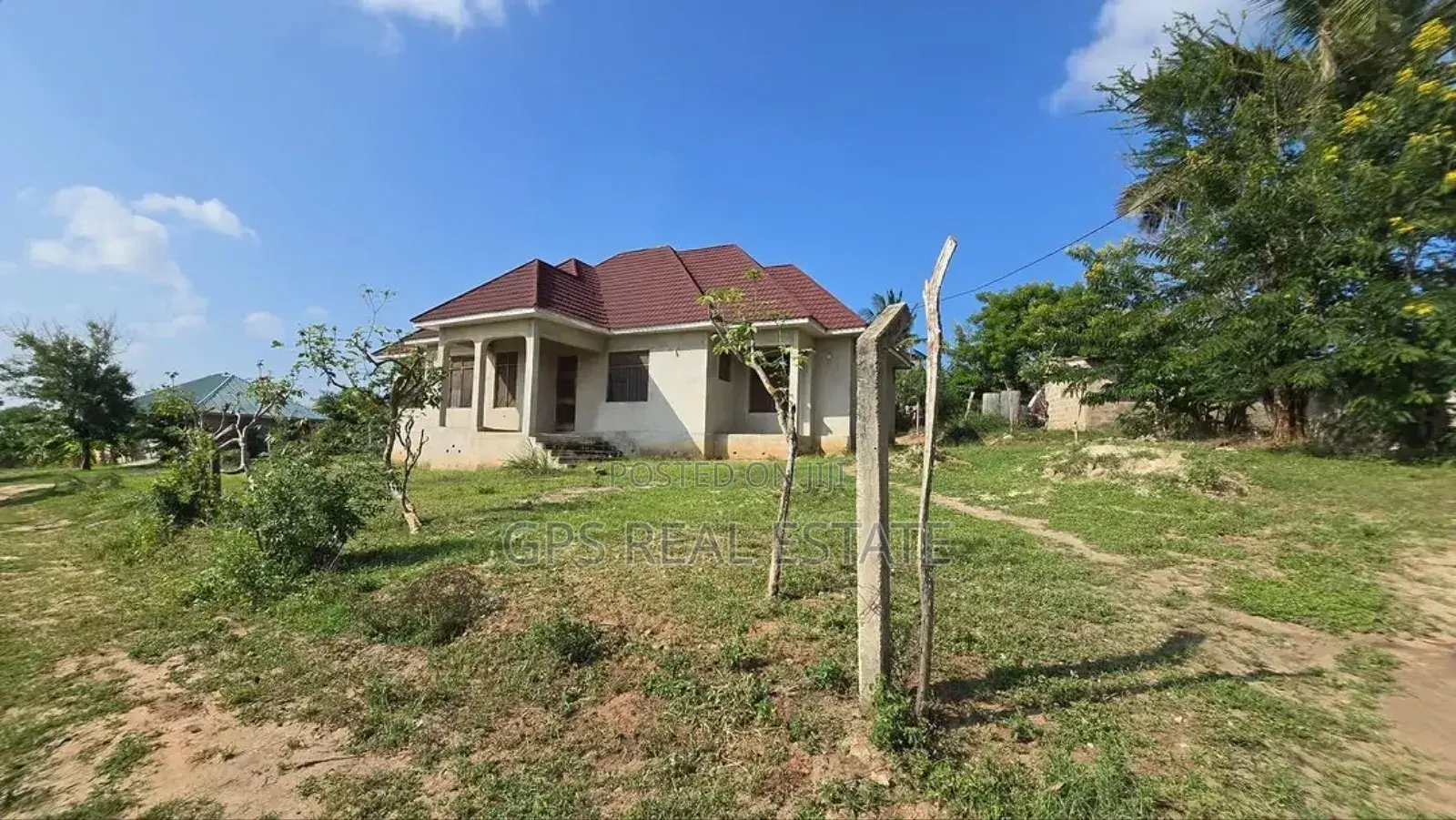 4bdrm House in Madale Mivumoni, Kinondoni for sale