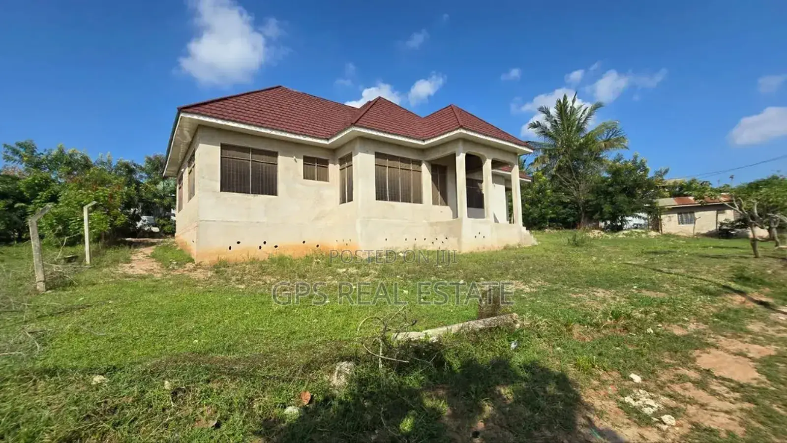 4bdrm House in Madale Mivumoni, Kinondoni for sale