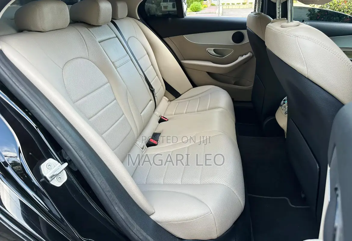 Mercedes-Benz C-Class 2015 Black