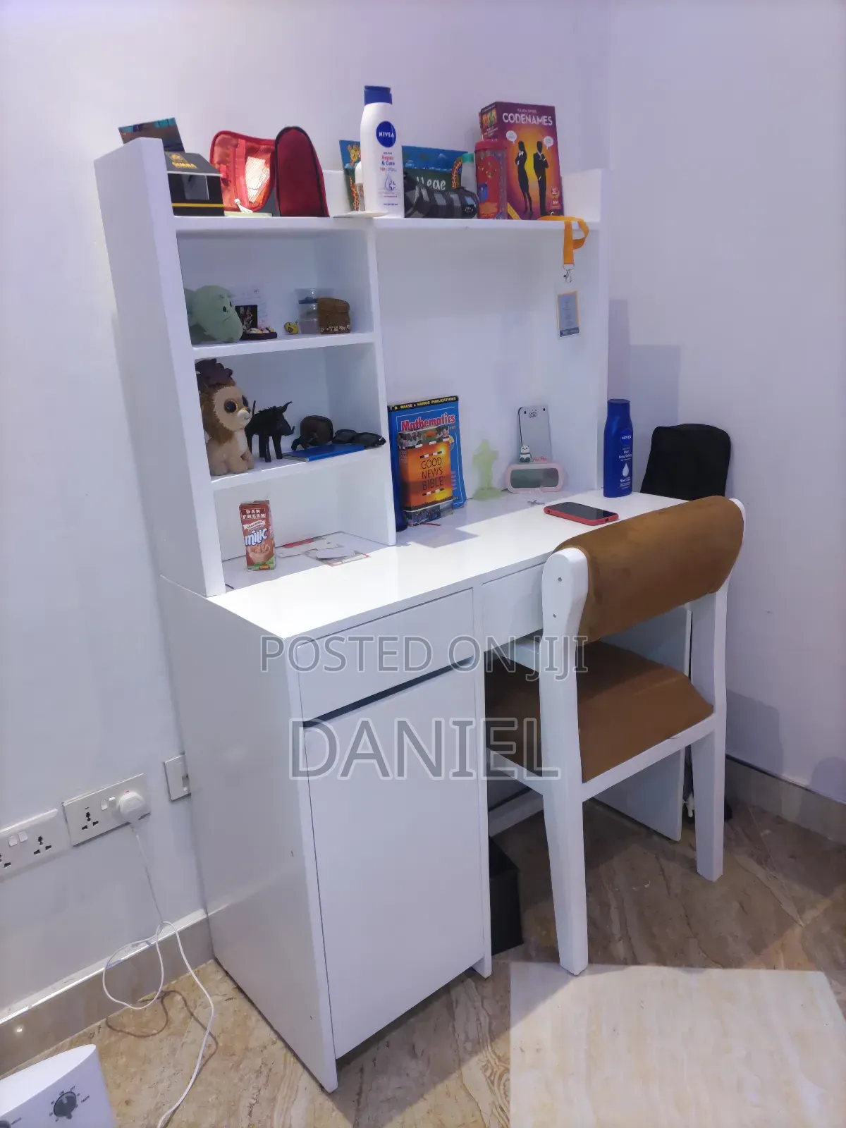 Home Office Desks Ya Kusomea White Color