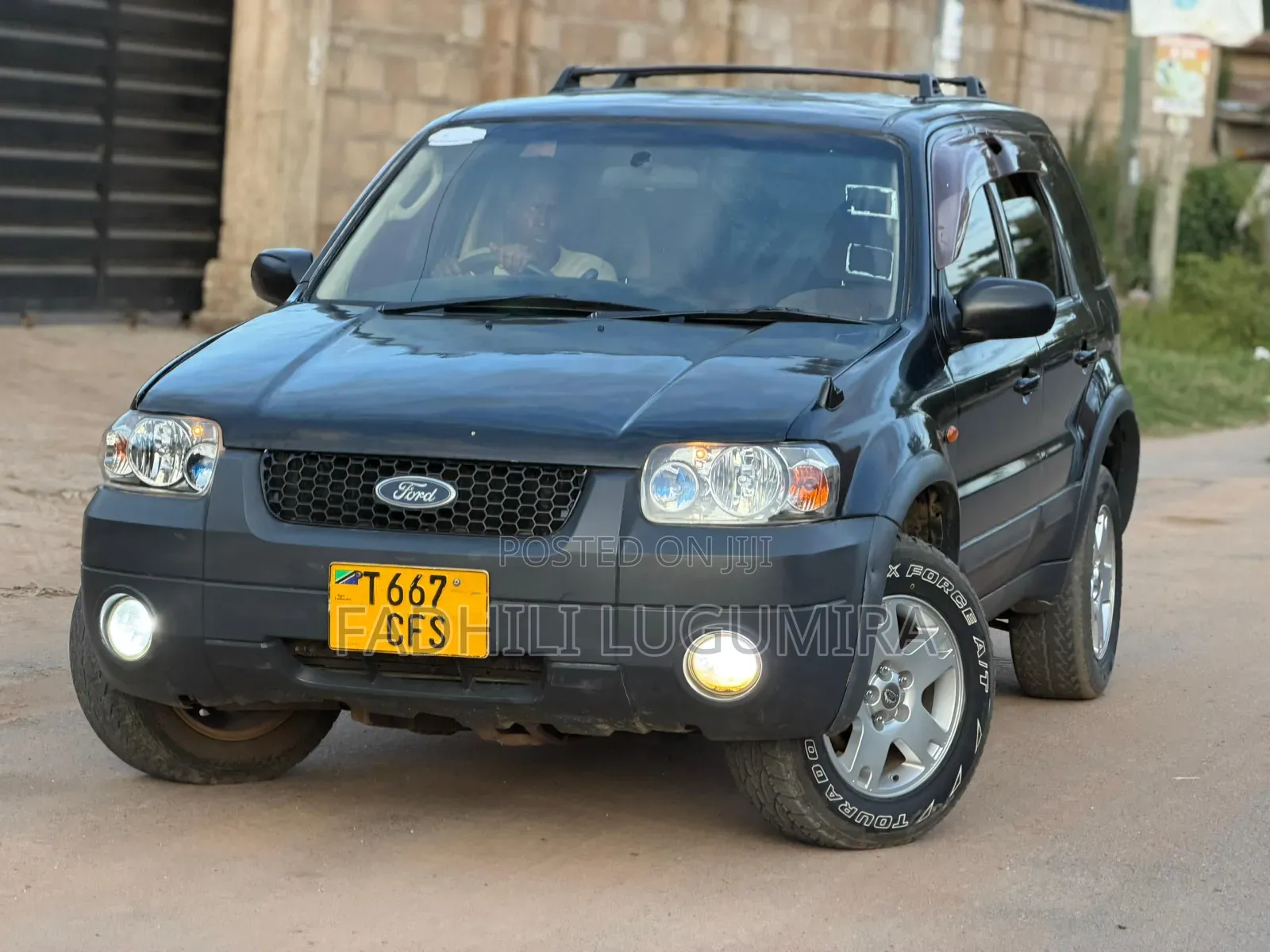 Ford Escape 2004 Black
