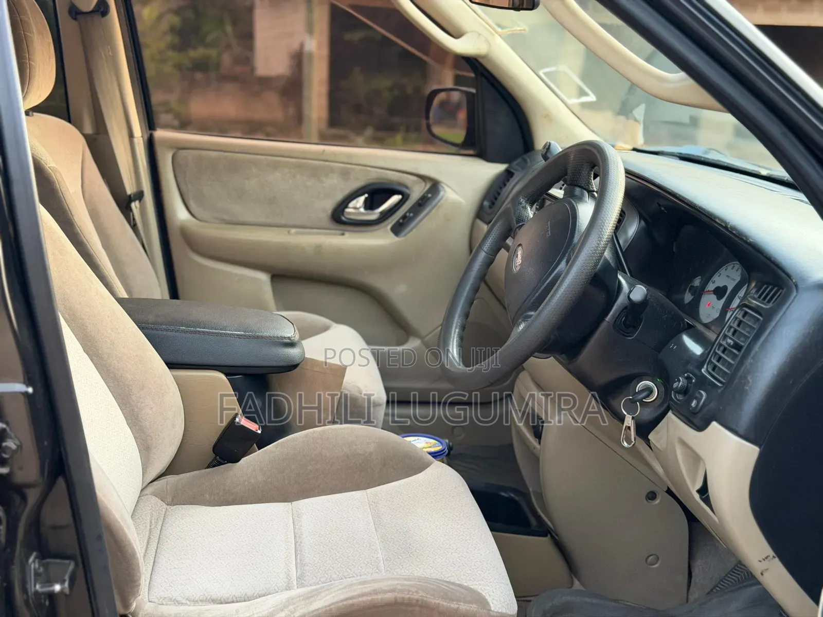 Ford Escape 2004 Black