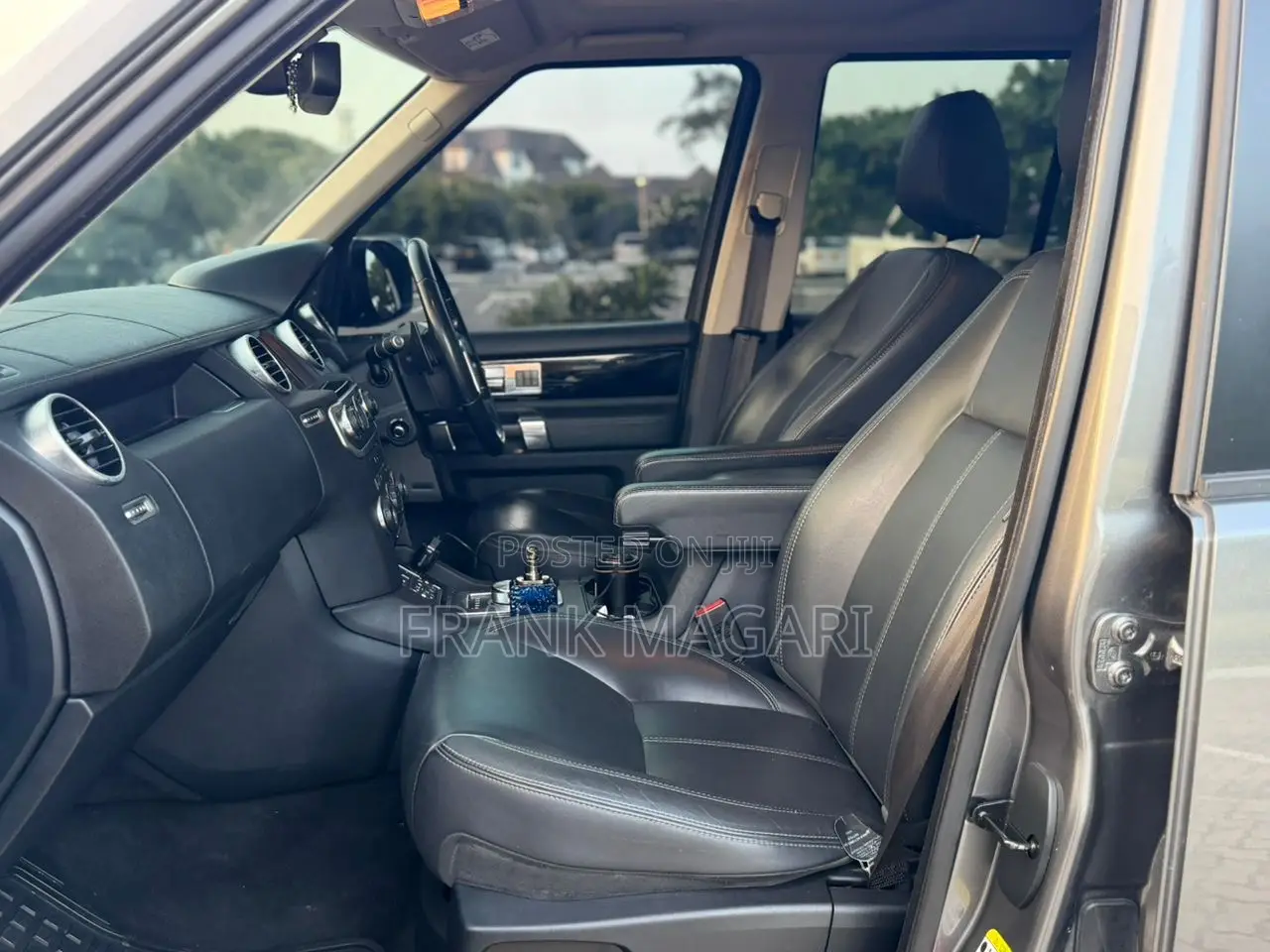Land Rover Discovery 2015 Gray