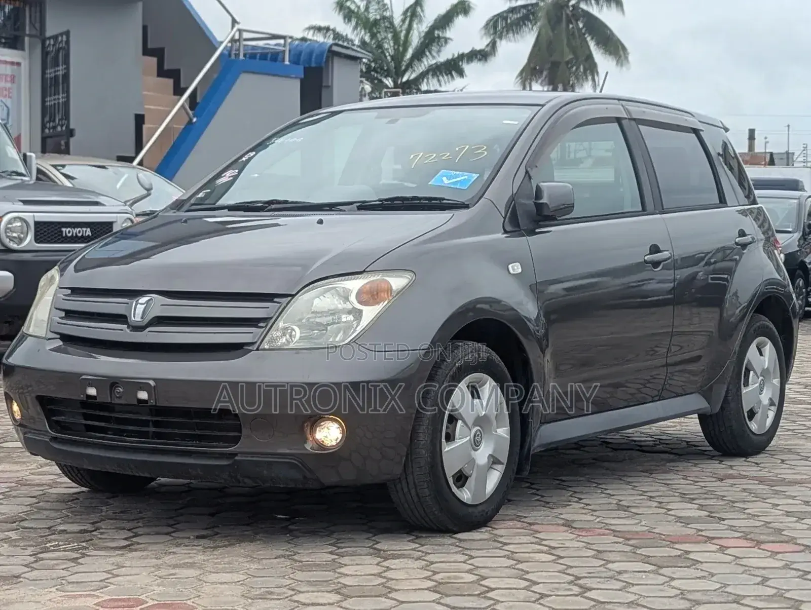Toyota IST 2004 Gray