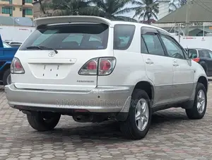 Toyota Harrier 2.4 16V 4WD 2000