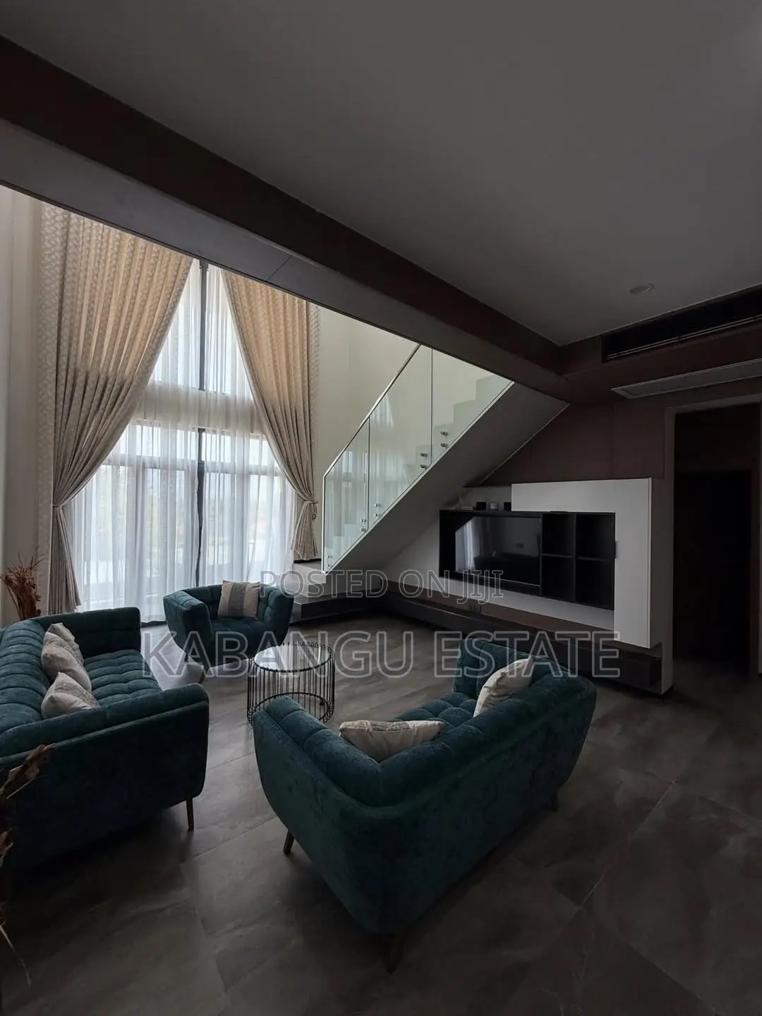 Furnished 3bdrm Apartment in Oysterbay for rent