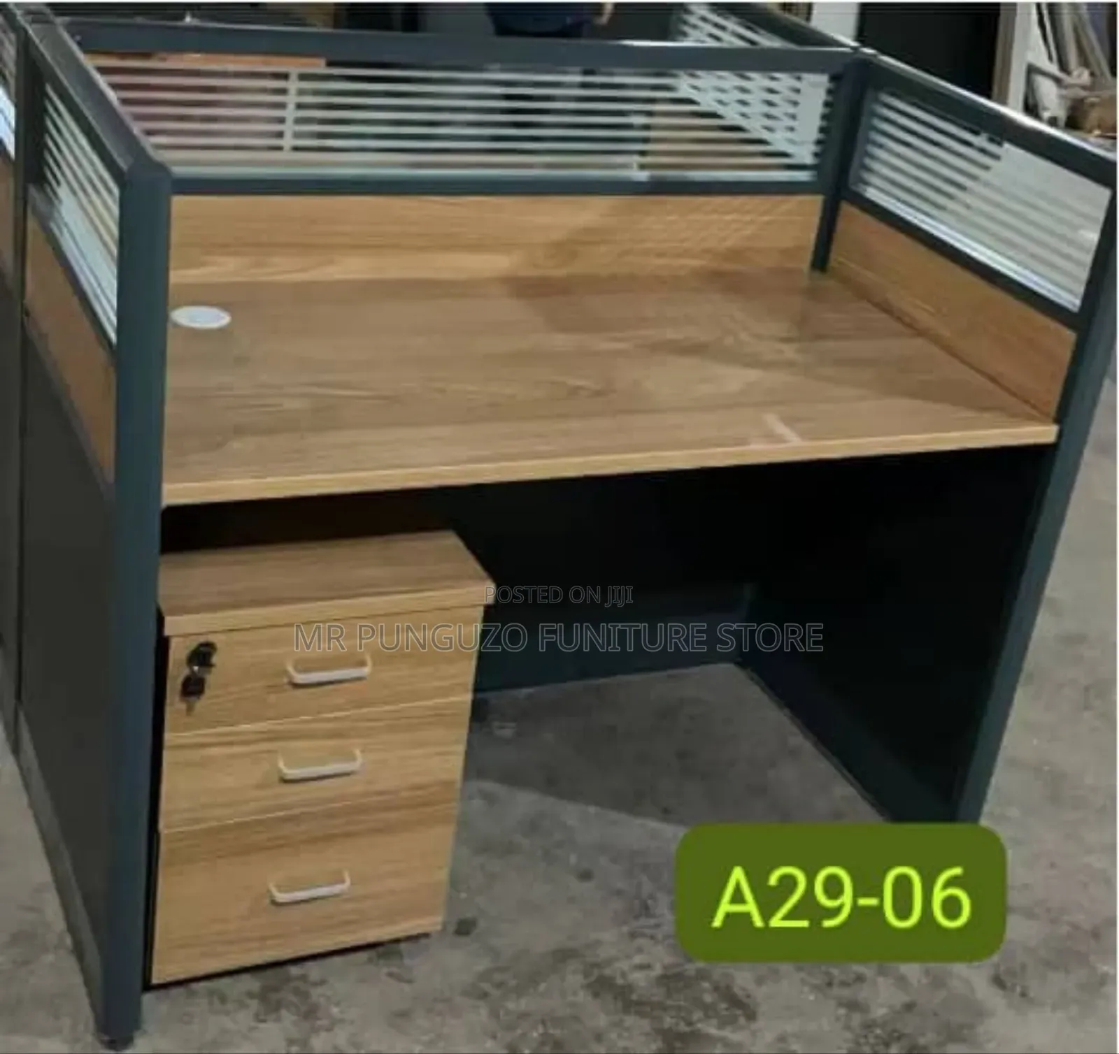 Working Station Single Person