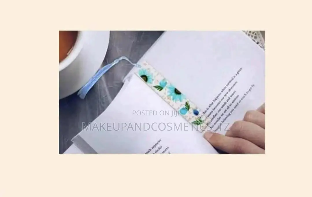 Arylic Bookmark With Tassel//