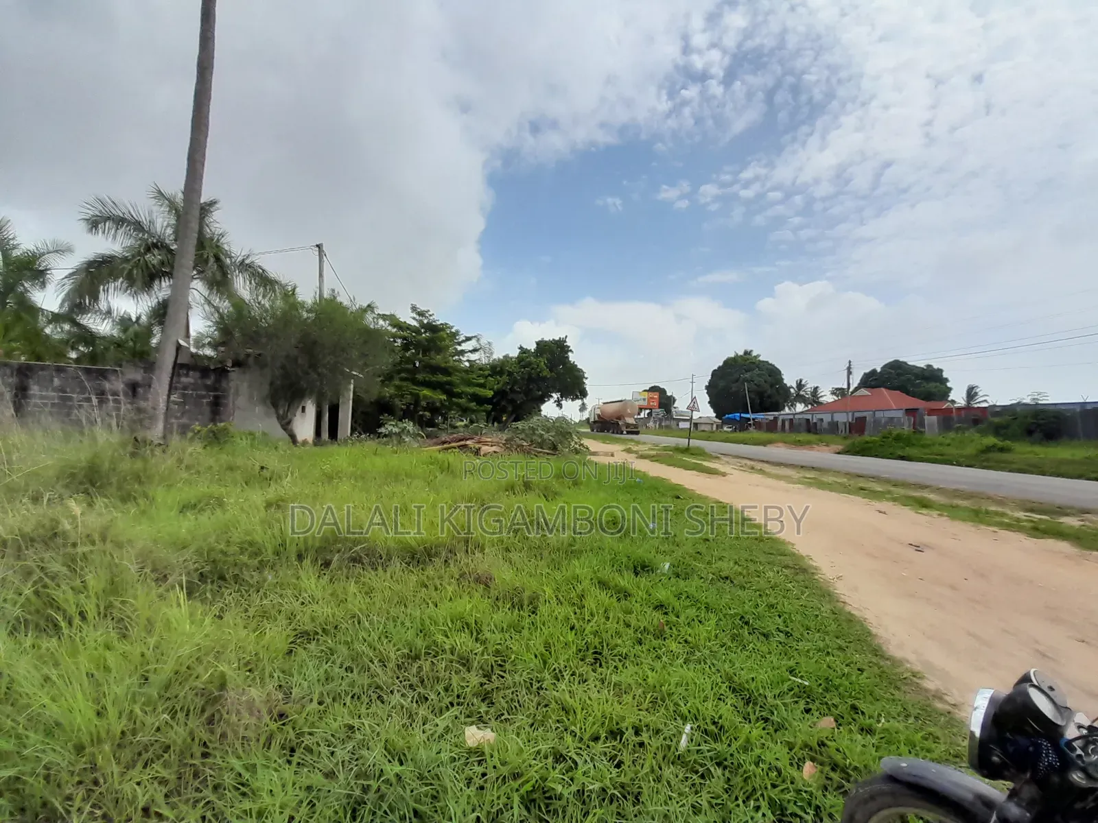Kiwanja Kinauzwa Kigamboni Mikwambe