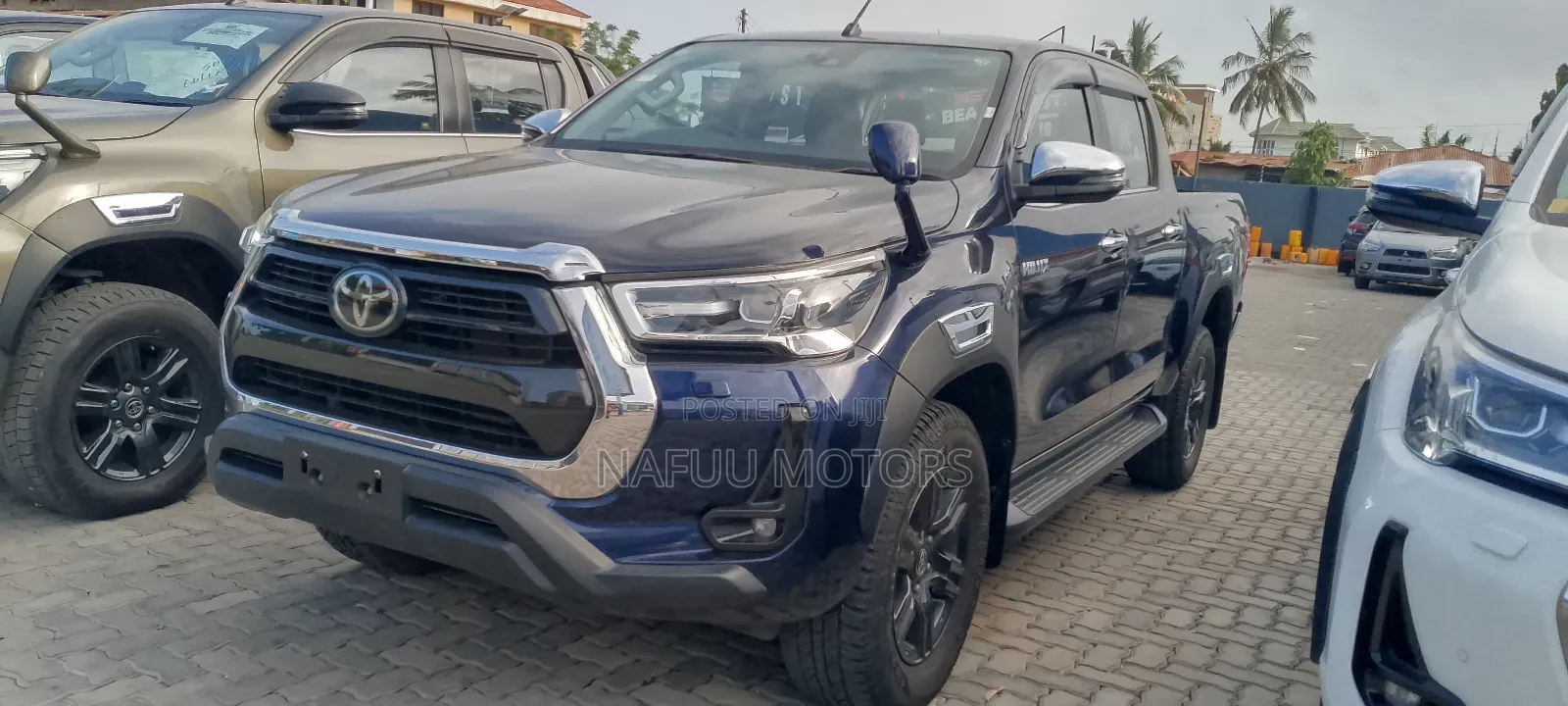 Toyota Hilux 2020 Blue