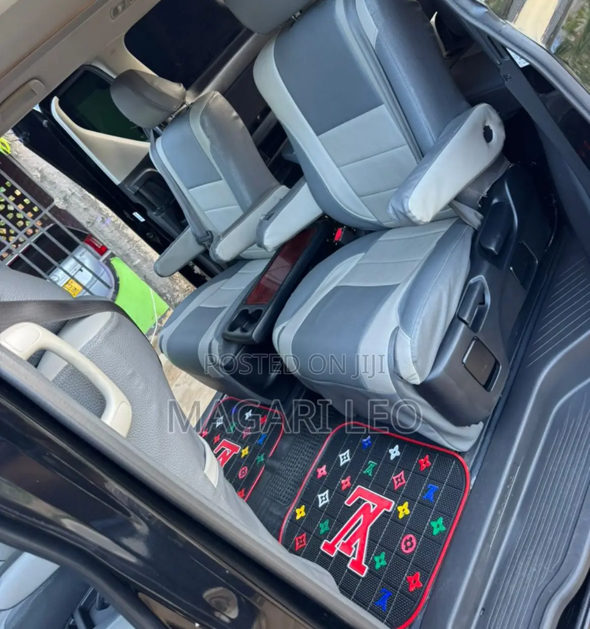 Toyota Alphard 2010 Black