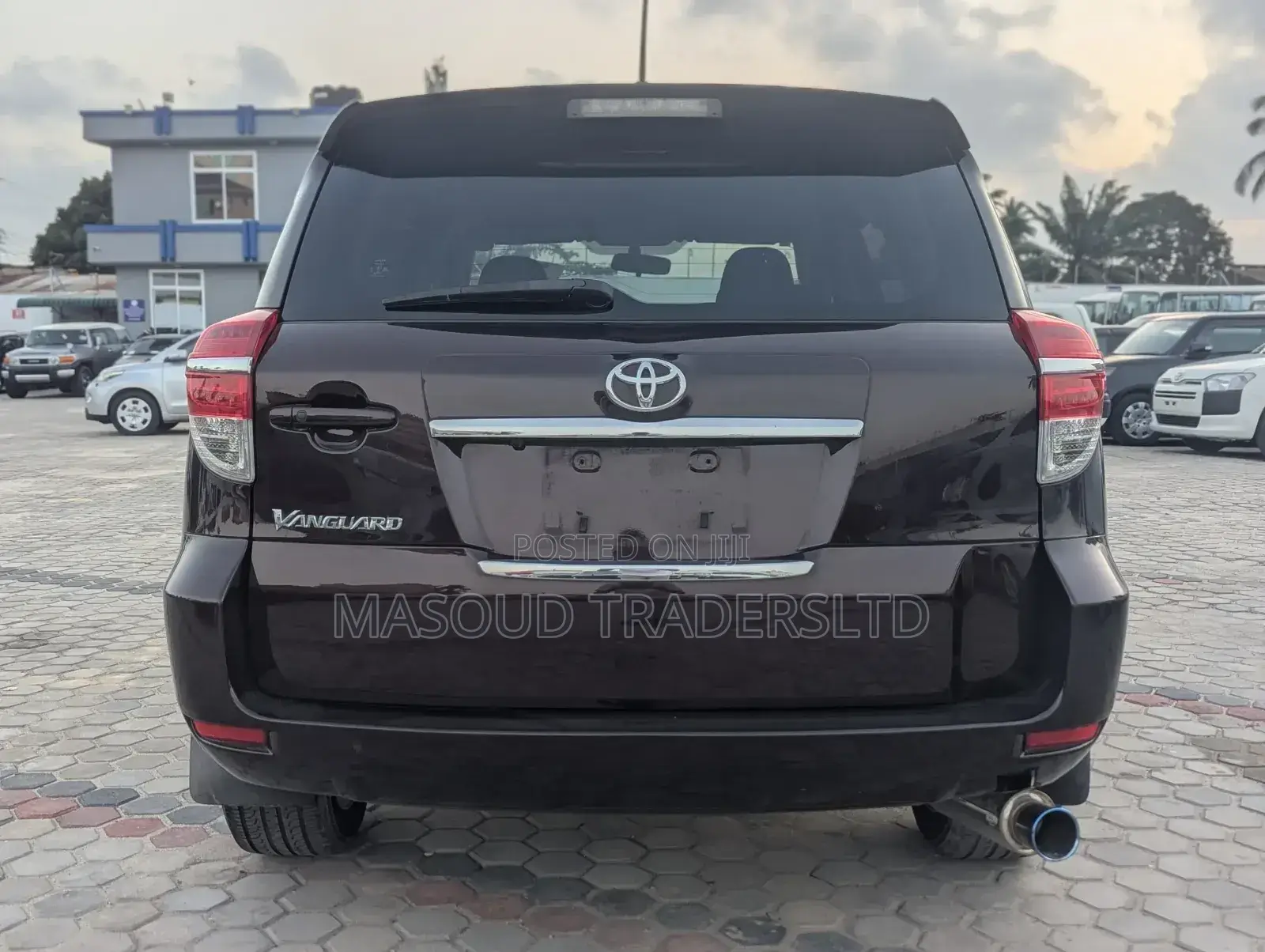 Toyota Vanguard 2011 Maroon