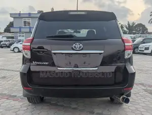 Toyota Vanguard 2011 Maroon