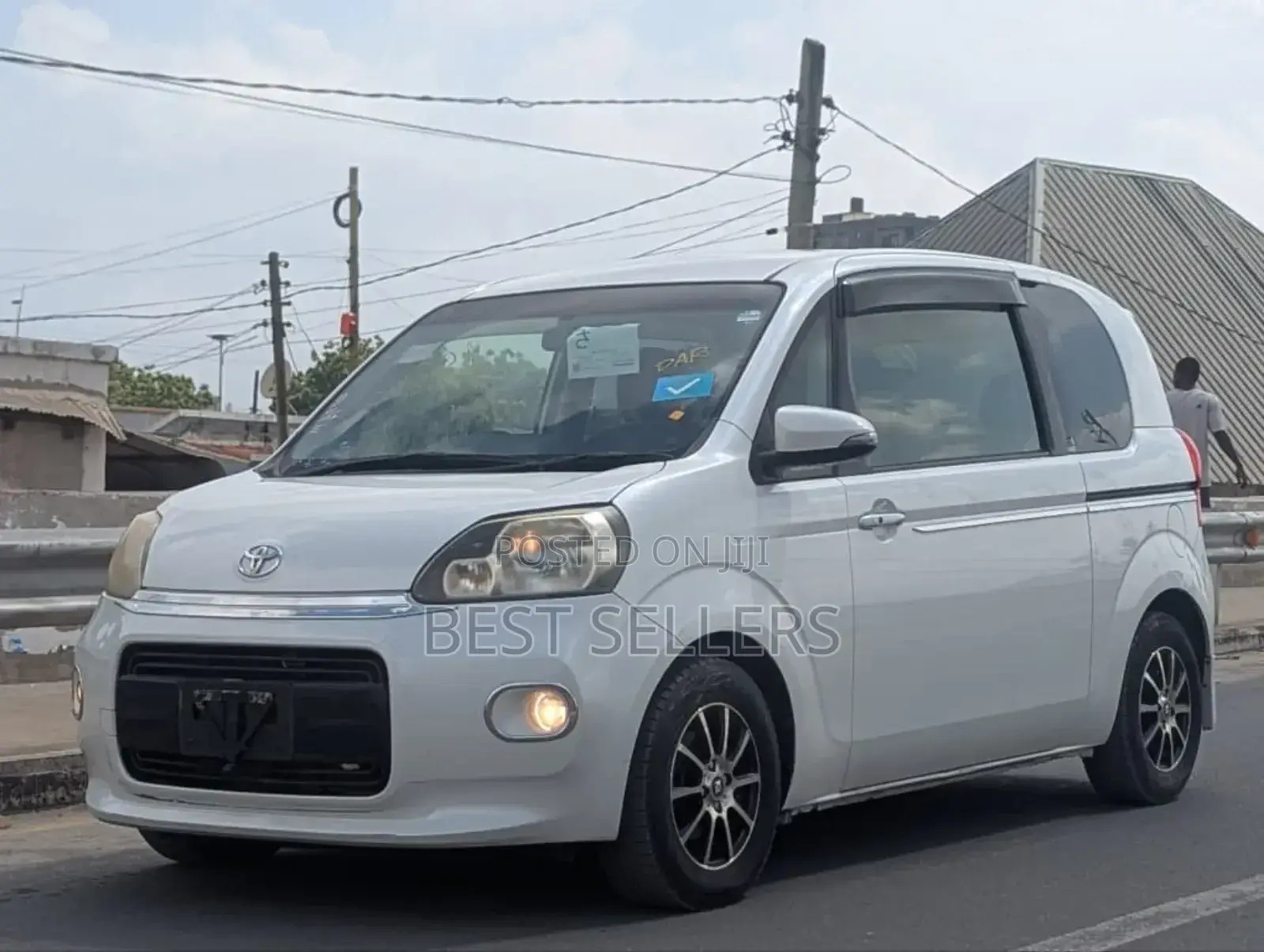 Toyota Porte 1.5 AWD 2016 White