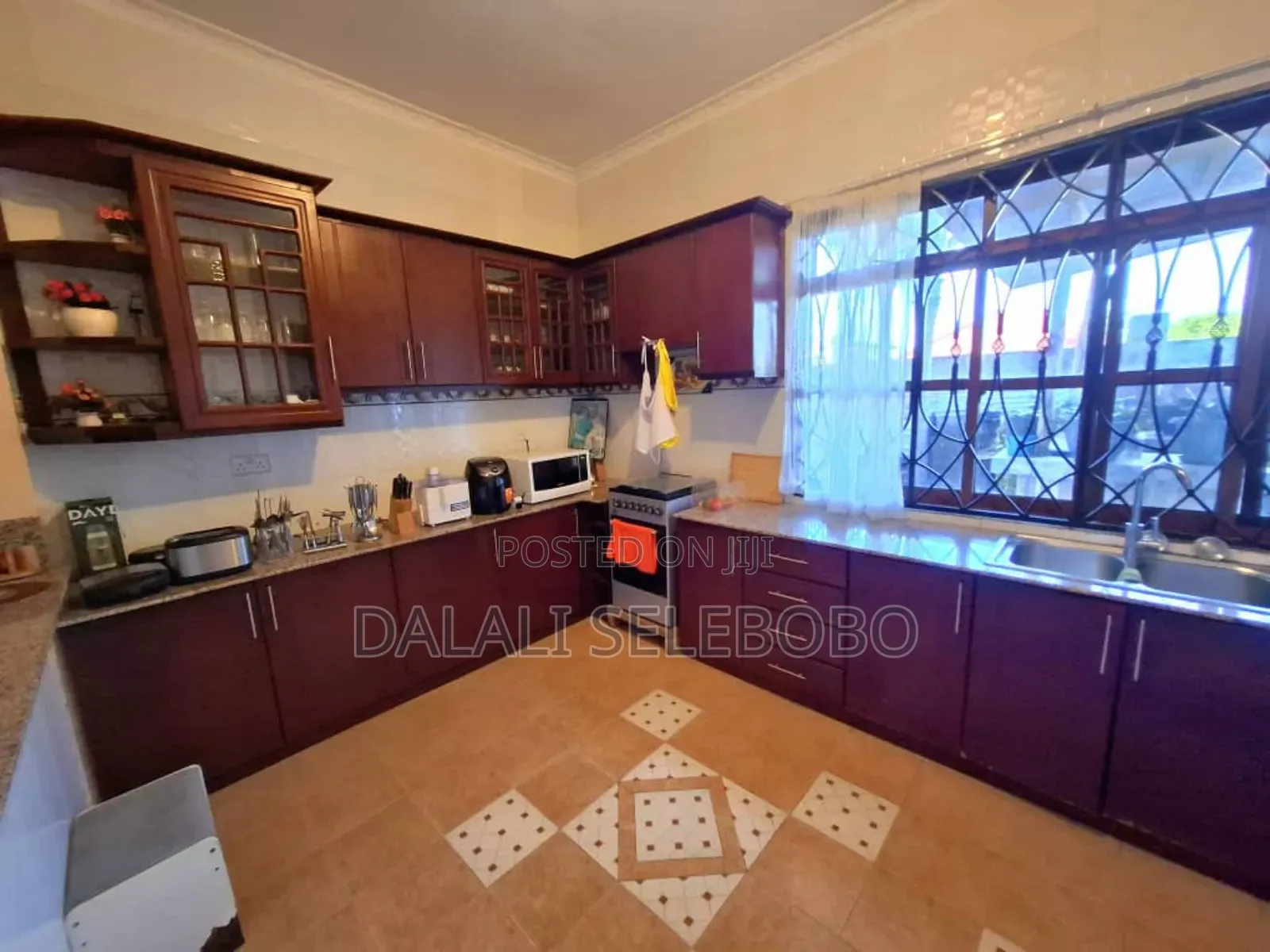 Furnished 4bdrm Bungalow in Mbweni Ubungo for rent