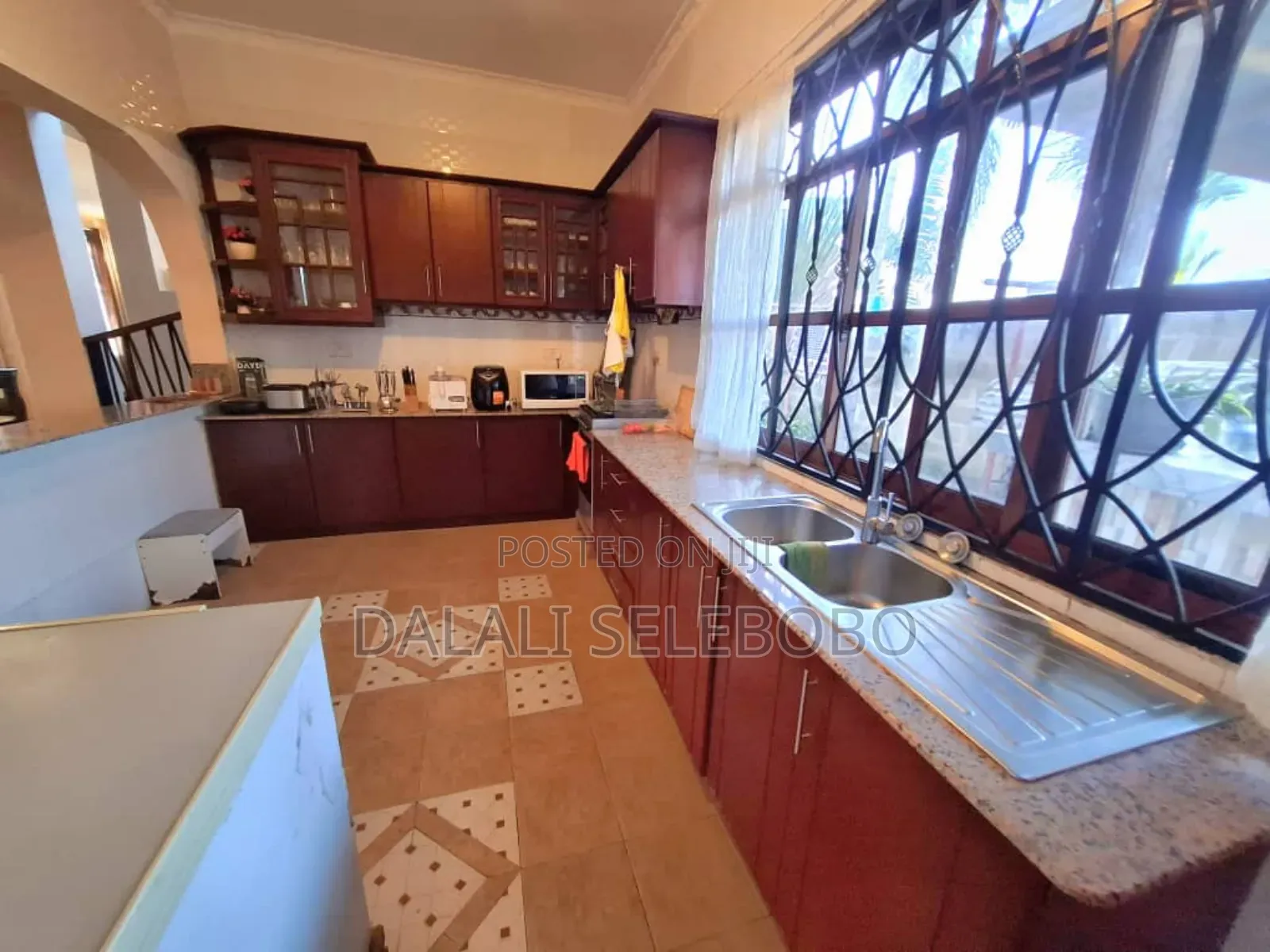 Furnished 4bdrm Bungalow in Mbweni Ubungo for rent