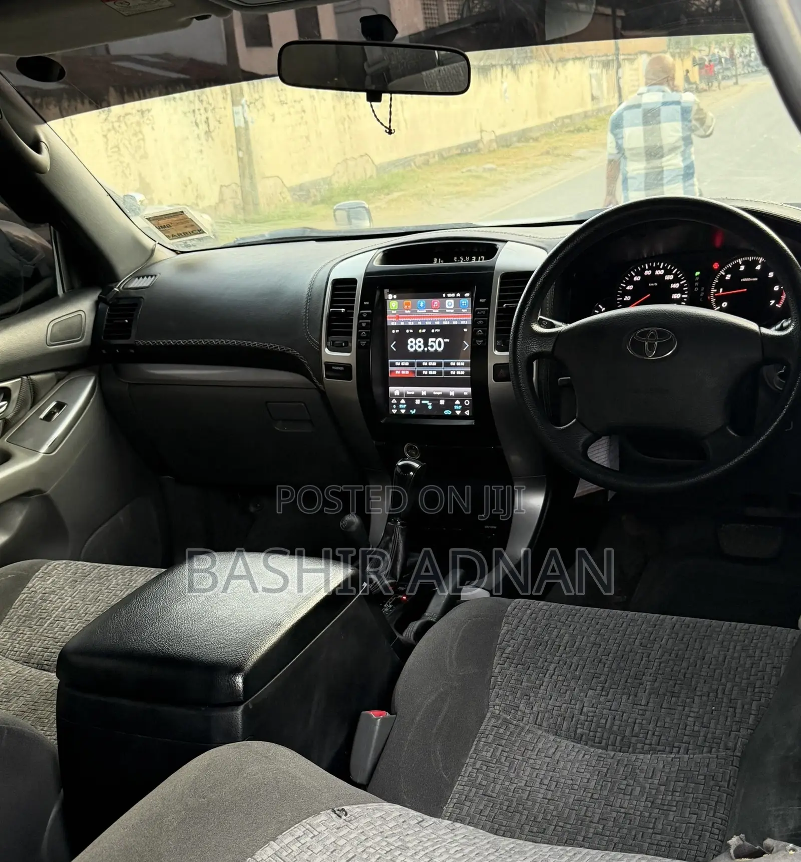 Toyota Land Cruiser Prado 2.7 5dr 2004 Gray
