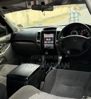 Toyota Land Cruiser Prado 2.7 5dr 2004 Gray