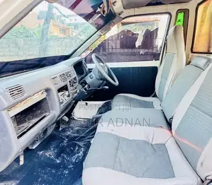 Toyota Liteace Ya Kabureta Used on Sale.