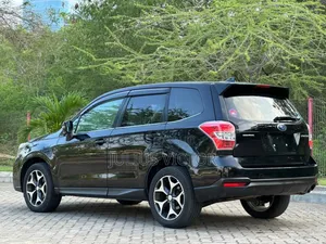 Subaru Forester 2015 Black