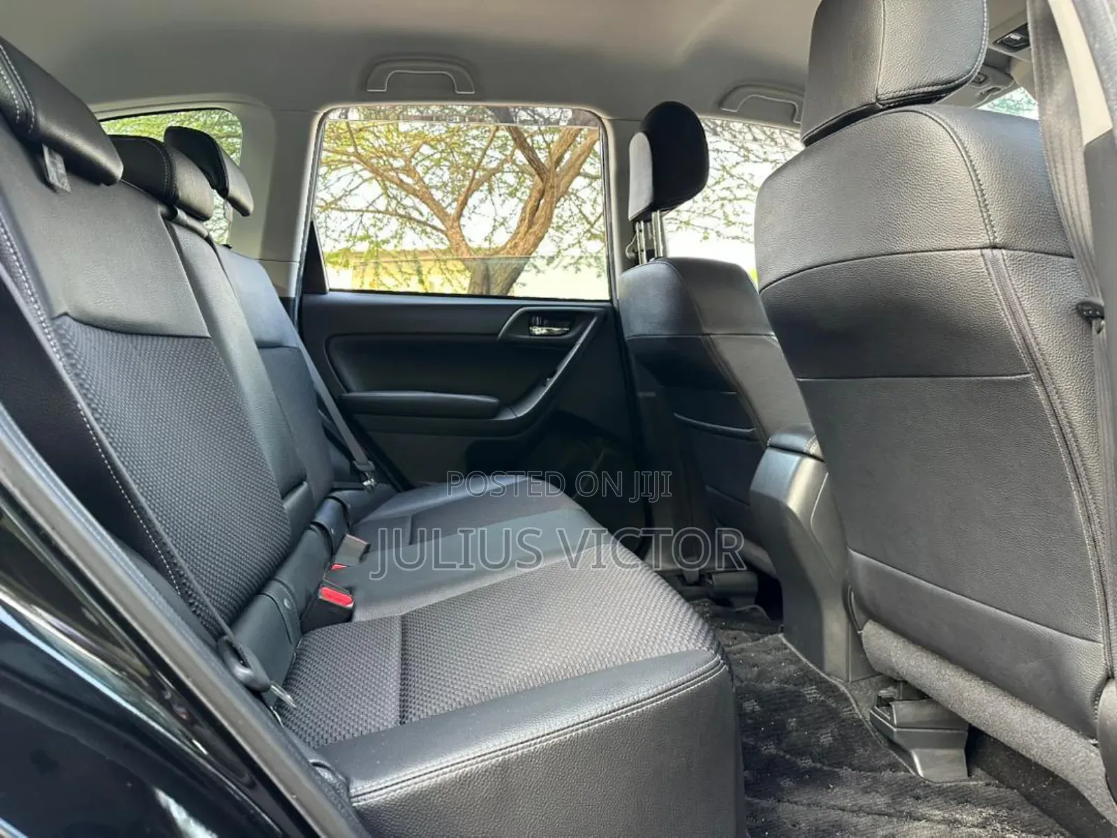 Subaru Forester 2015 Black