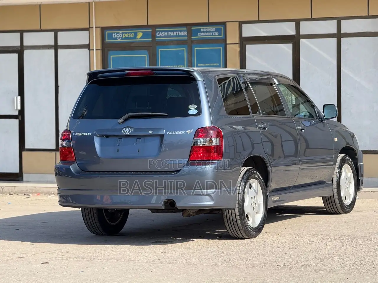 Toyota Kluger 2005 Gray