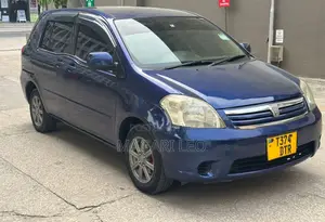 Toyota Raum 2004 Blue