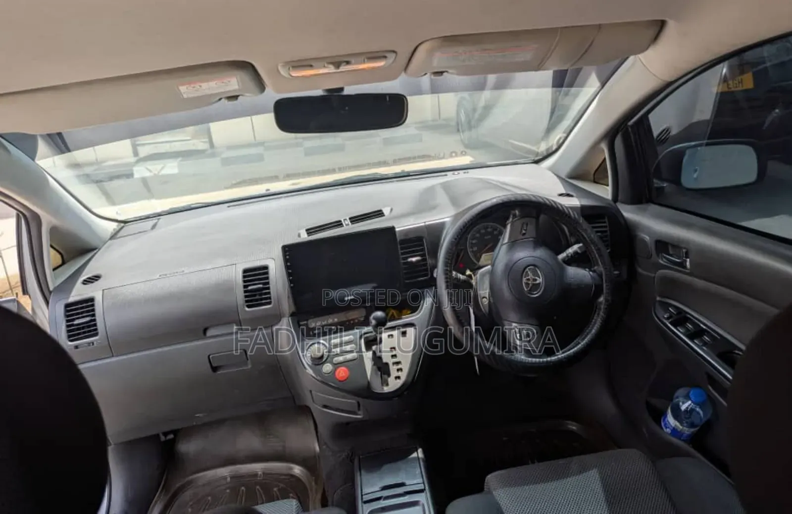 Toyota Wish 2004 Silver